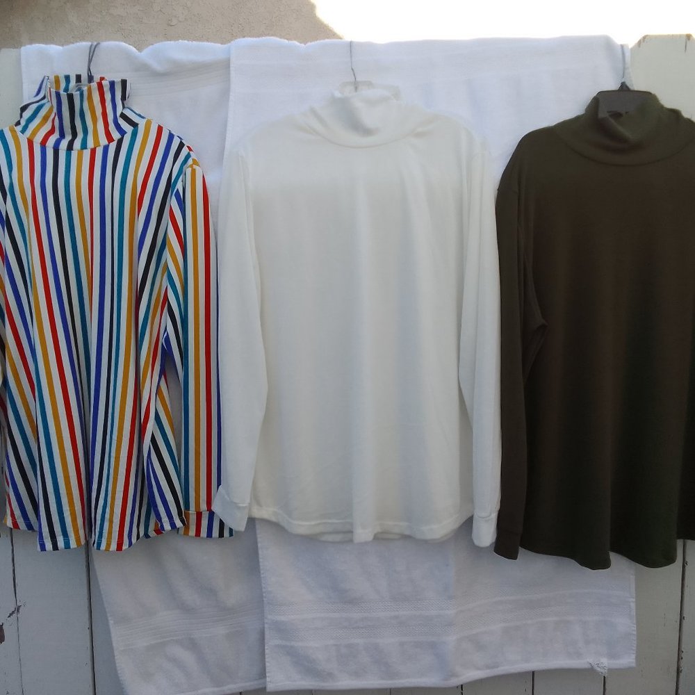 Bundle of 3 him-her/turtleneck/essential/long sleeve, brand new, SKU